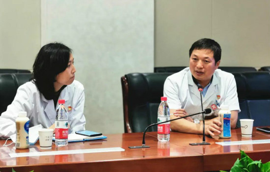 活动后,肾病内科党支部书记徐艳秋赋词一首